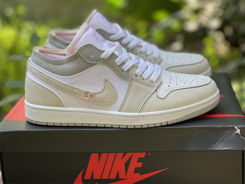 Original version_ Air Jordan 1 Low _INSIDE OUT_ low_ the item number_ DN1635-100. Full code shipment 36--46-44d64165